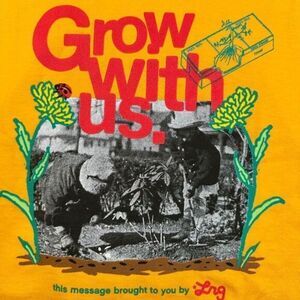 NWOT LRG Unisex Yellow Short Sleeve Graphic Tee Shirt Grow With Us- Size M